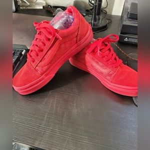 Vans ward low size 3